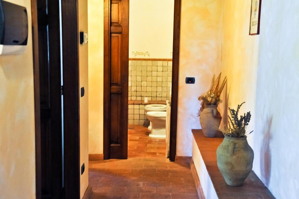 La Fonte Carducciana Villa San Casciano dei Bagni Luaran gambar